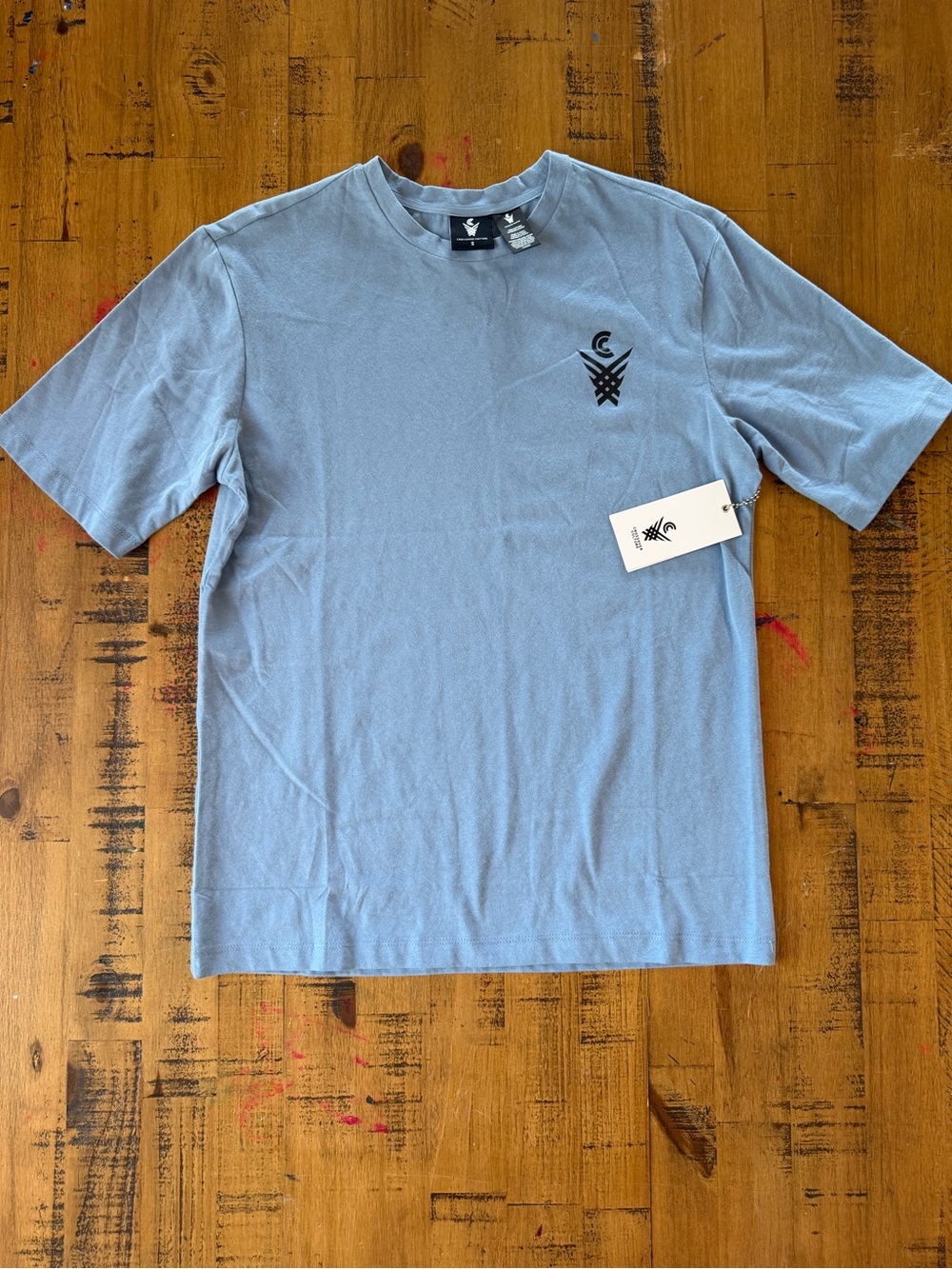 Cross over culture Light Blue Short Sleeve Logo Tee - Men